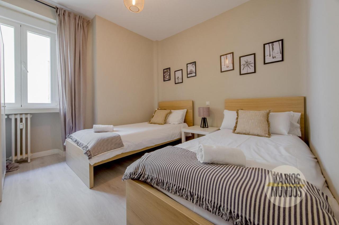 Calido Apartamento De 3 Hab En El Centro De Madrid Apartment Luaran gambar